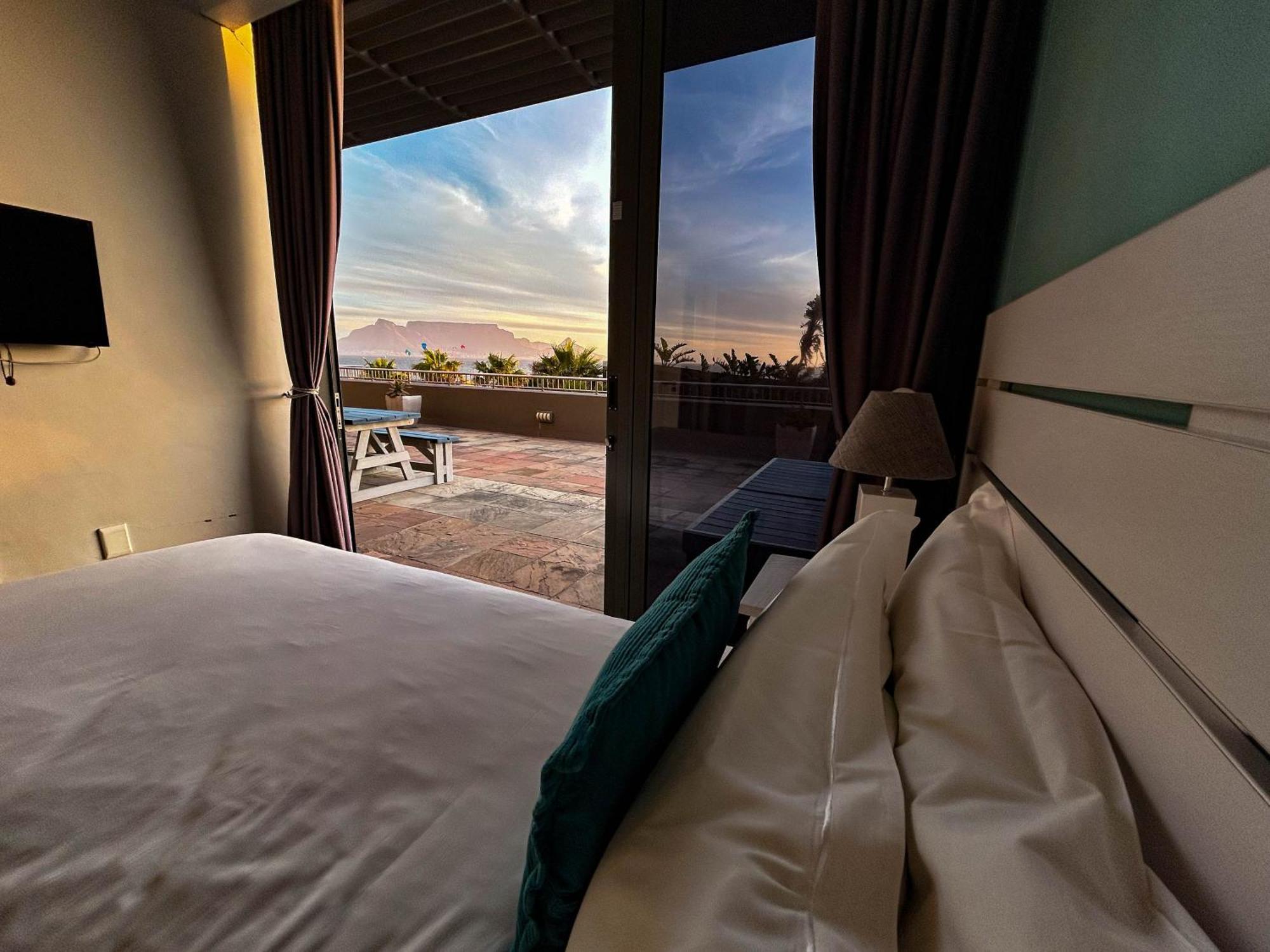 Heaven On Earth - Blouberg Beachfront Self-Catering Apartment Bloubergstrand Eksteriør billede