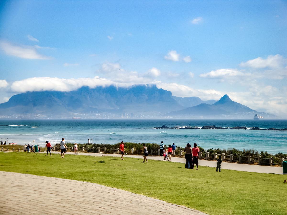 Heaven On Earth - Blouberg Beachfront Self-Catering Apartment Bloubergstrand Eksteriør billede